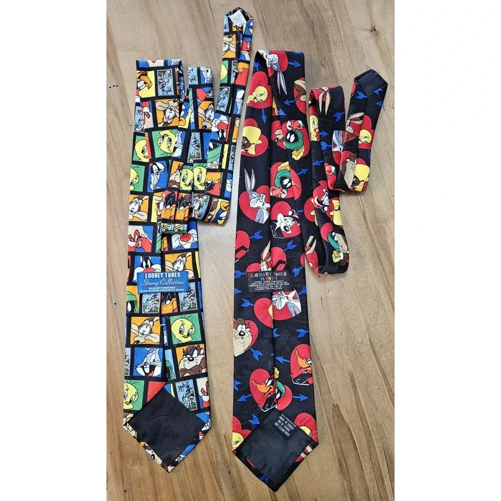 Vintage Looney Tunes Men's Tie‎ Lot - 1990's - Valentines Day, Stamp Collection - Picture 8 of 8